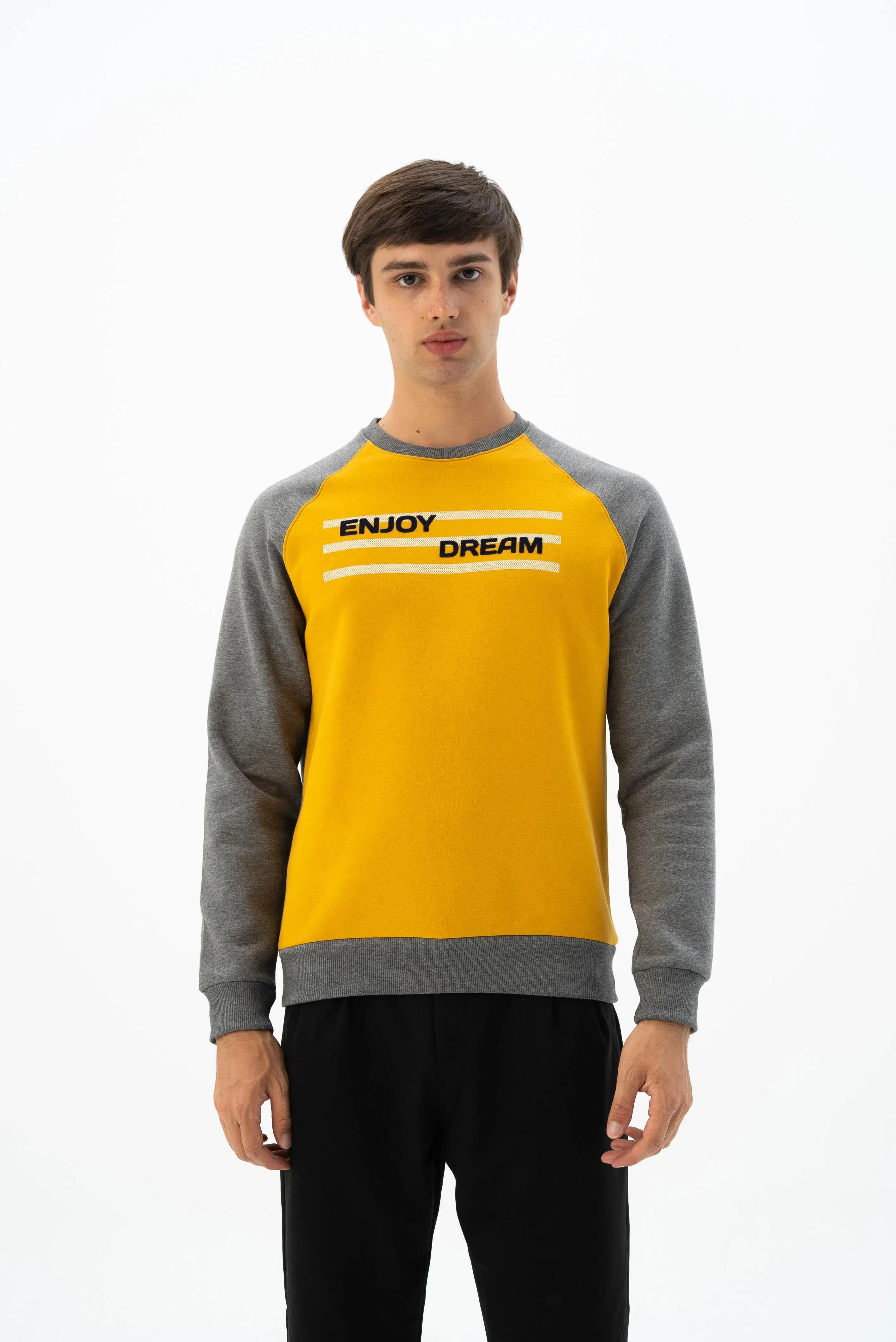 Ar-ma Erkek Bisiklet Yaka Sweatshirt Yazi Baskili Cepsiz Örme Kumaş Büyük Beden %70 Pamuk %30 Polyester 30/1 Şardonlu Üç İplik K24124884401 - Hardal Sarısı-H1