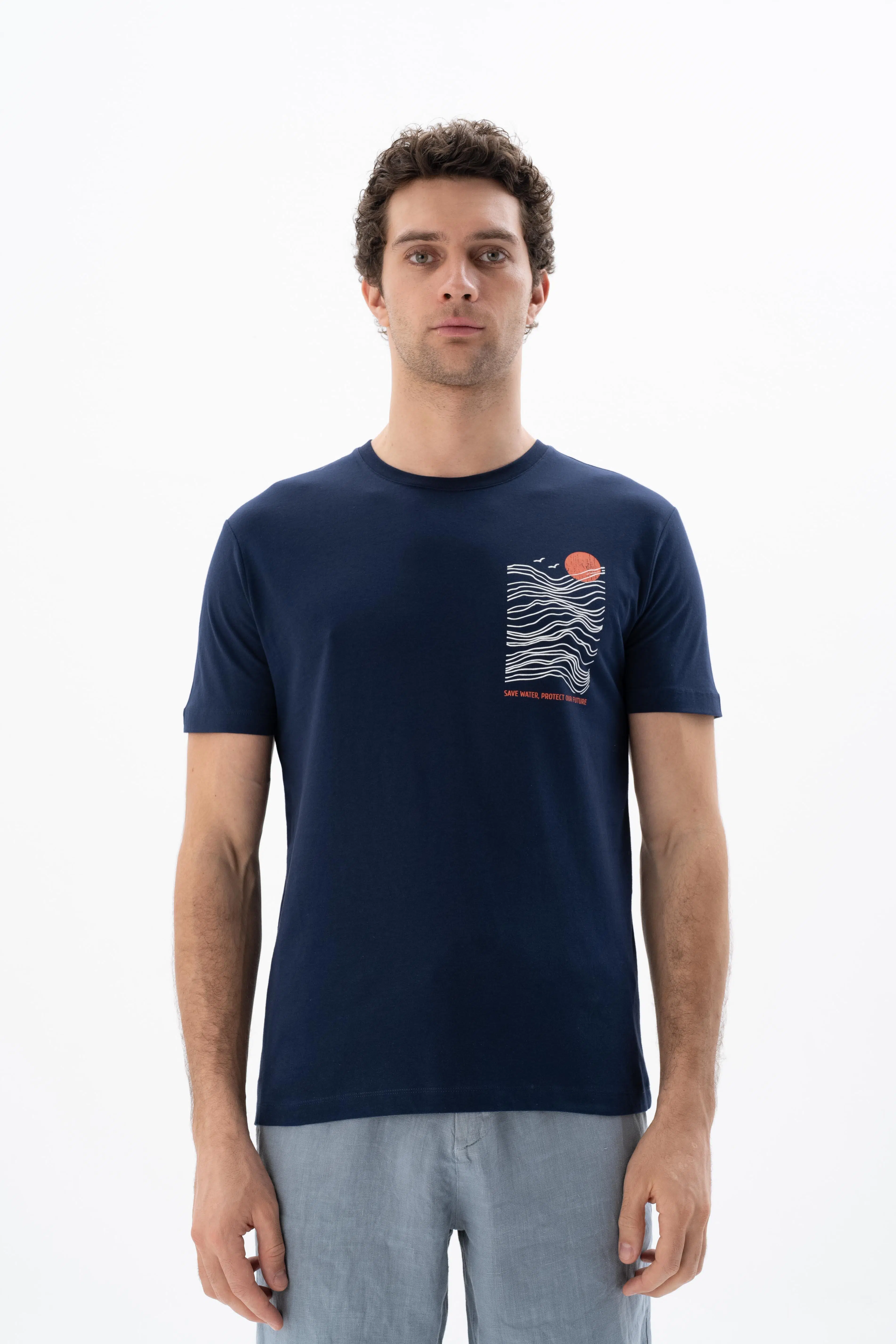 Ar-ma Erkek Bisiklet Yaka Tişört Resim Baskili Örme Kumaş Regular Fit %100 Pamuk 30/1 Penye Süprem Y25344405201 - Lacivert-L1