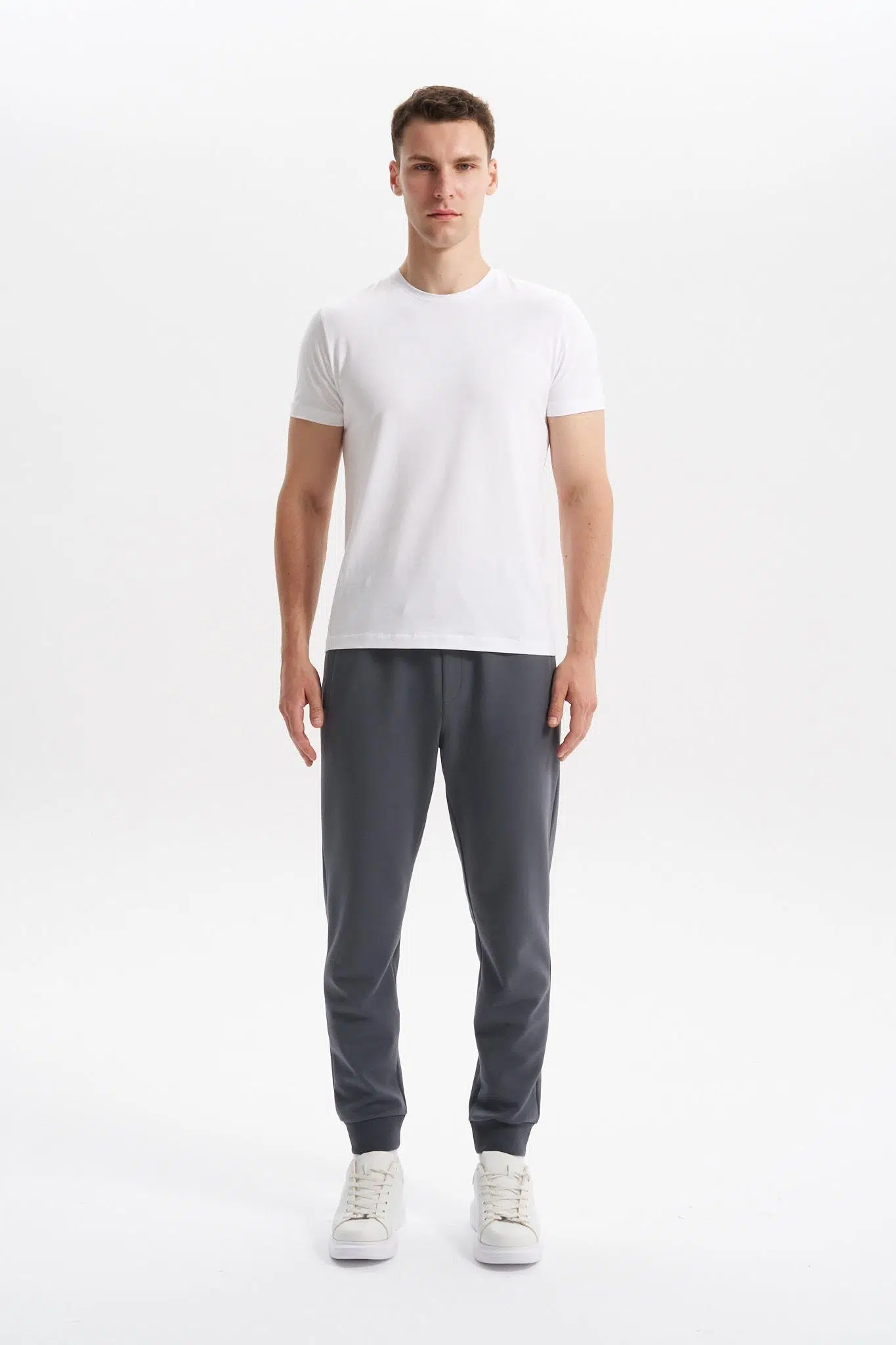 Ar-ma Erkek Eşofman Alti Baskisiz Basic Yandan Fermuar Cepli Arkadan Cepsiz Lastikli Dar Paça Örme Kumaş Slim Fit %80 Pamuk %14 Polyester %6 Elastan Scuba İnterlok K30174998902 - Gri-G3