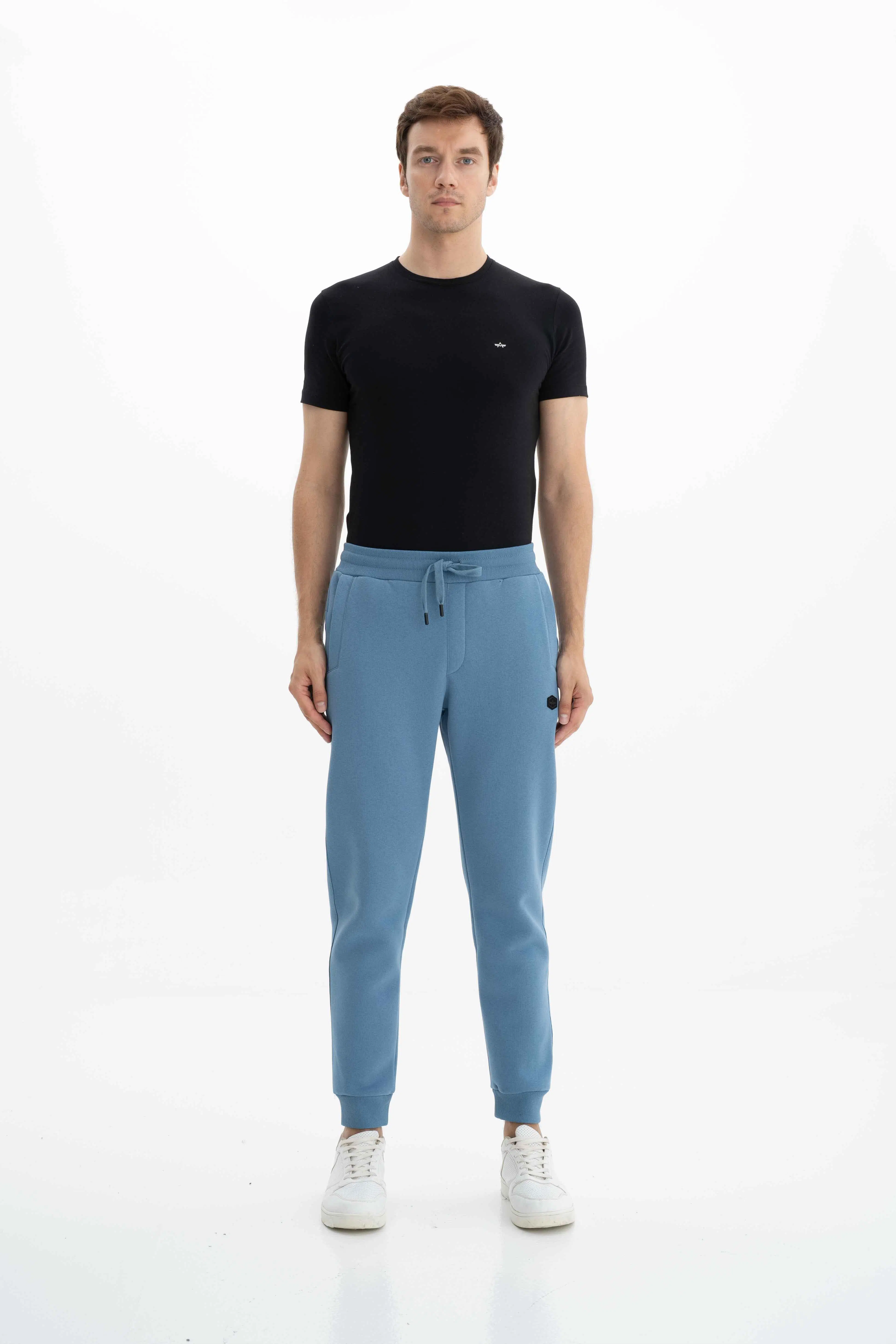 Ar-ma Erkek Eşofman Alti Baskisiz Basic Yandan Fermuarsiz Ve Arkalar Fermuar Cepli Lastikli Dar Paça Örme Kumaş Regular Fit %70 Pamuk %30 Polyester 30/1 Şardonlu Üç İplik K26174680001 - Mavi-M2