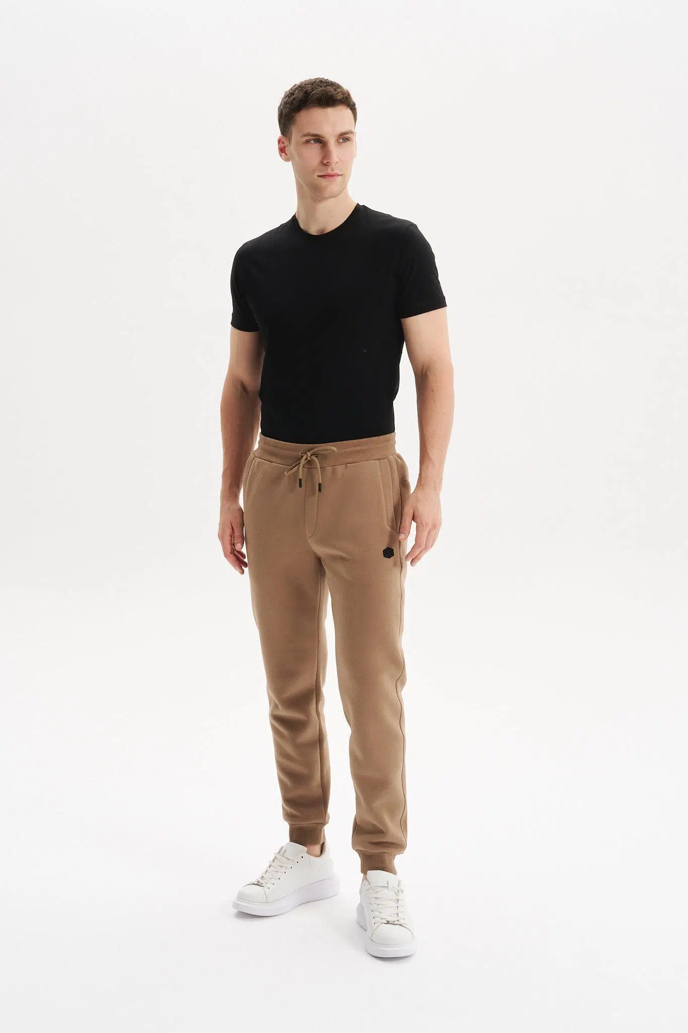 Ar-ma Erkek Eşofman Alti Baskisiz Basic Yandan Fermuarsiz Ve Arkalar Fermuar Cepli Lastikli Dar Paça Örme Kumaş Regular Fit %70 Pamuk %30 Polyester 30/1 Şardonlu Üç İplik K30174681502 - Gri-Bej G8