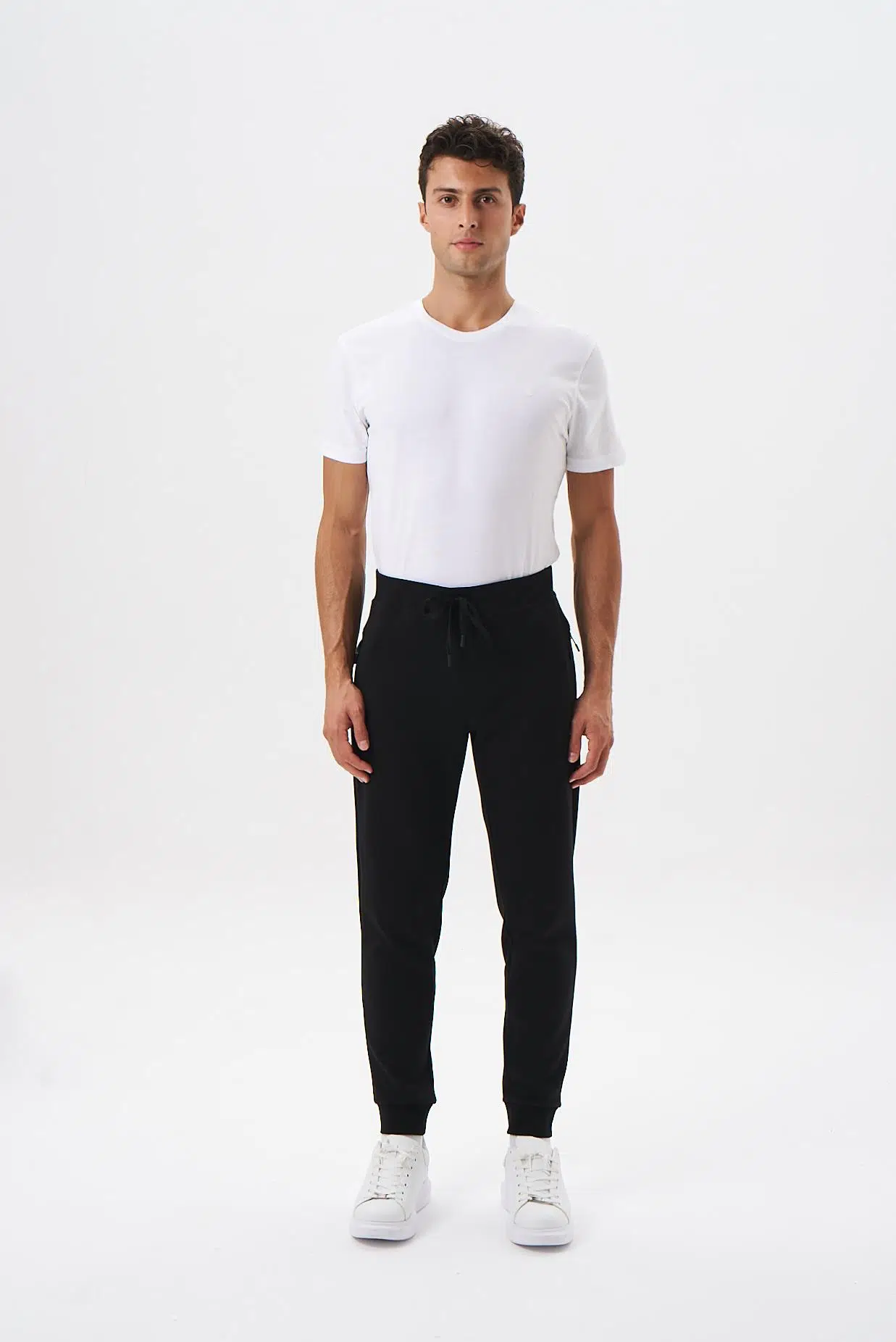 Ar-ma Erkek Eşofman Alti Baskisiz Basic Yandan Ve Arkadan Fermuar Cepli Lastikli Dar Paça Örme Kumaş Slim Fit %80 Pamuk %14 Polyester %6 Elastan Scuba İnterlok K28174998701 - Siyah-S1