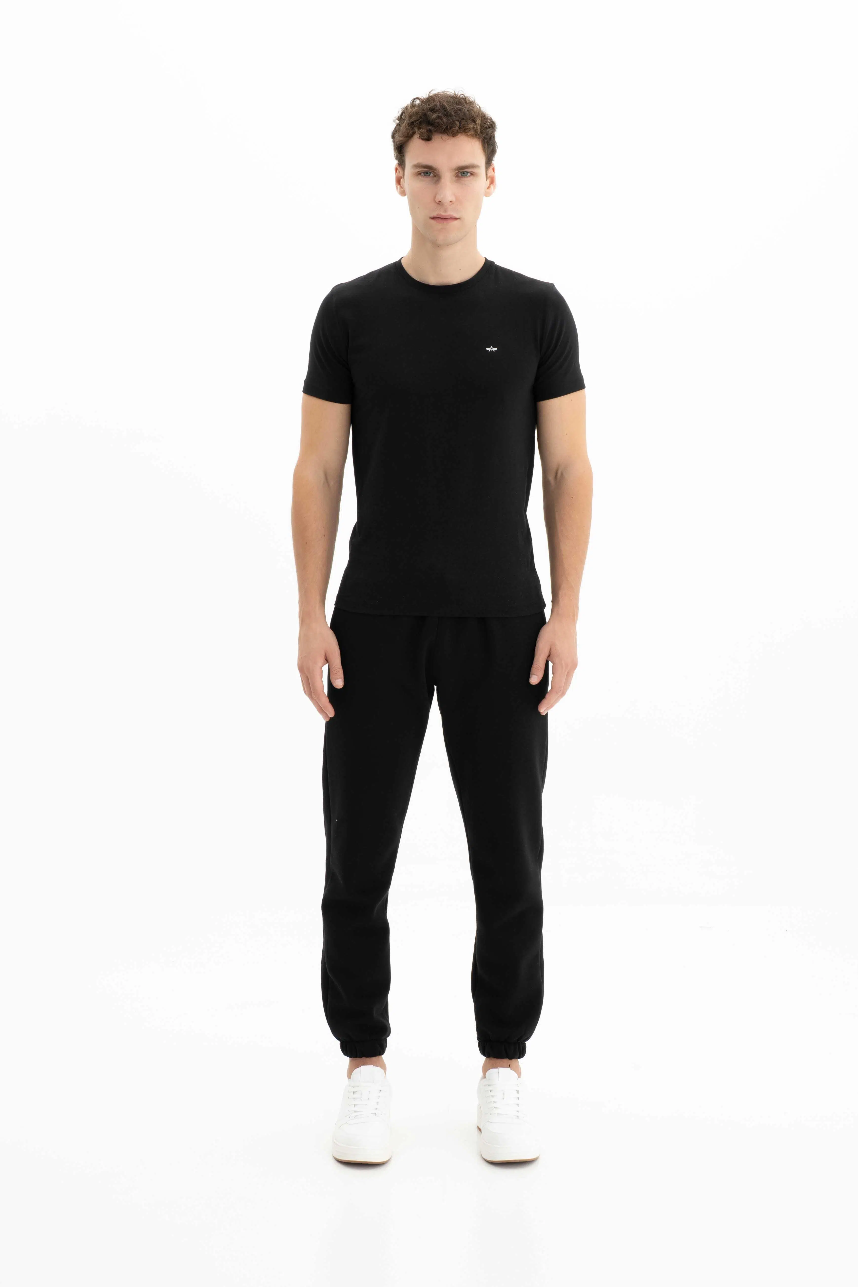 Ar-ma Erkek Eşofman Alti Baskisiz Basic Yandan Ve Arkadan Fermuarsiz Cepli Lastikli Dar Paça Örme Kumaş Regular Fit %70 Pamuk %30 Polyester 30/1 Şardonlu Üç İplik K26174680301 - Siyah-S1
