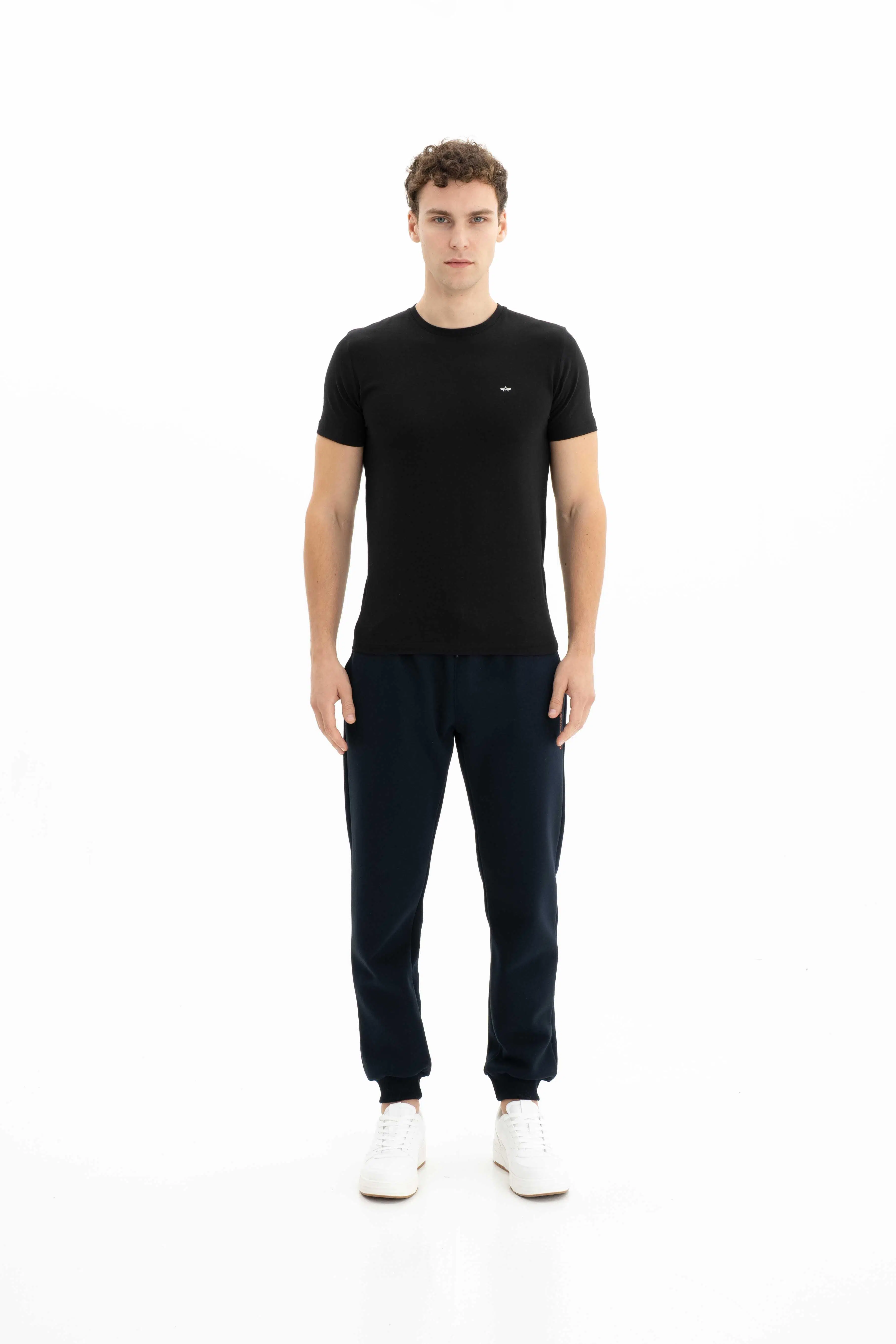 Ar-ma Erkek Eşofman Alti Baskisiz Basic Yandan Ve Arkadan Fermuarsiz Cepli Lastikli Dar Paça Örme Kumaş Regular Fit %70 Pamuk %30 Polyester 30/1 Şardonlu Üç İplik K26174680401 - Lacivert-L1