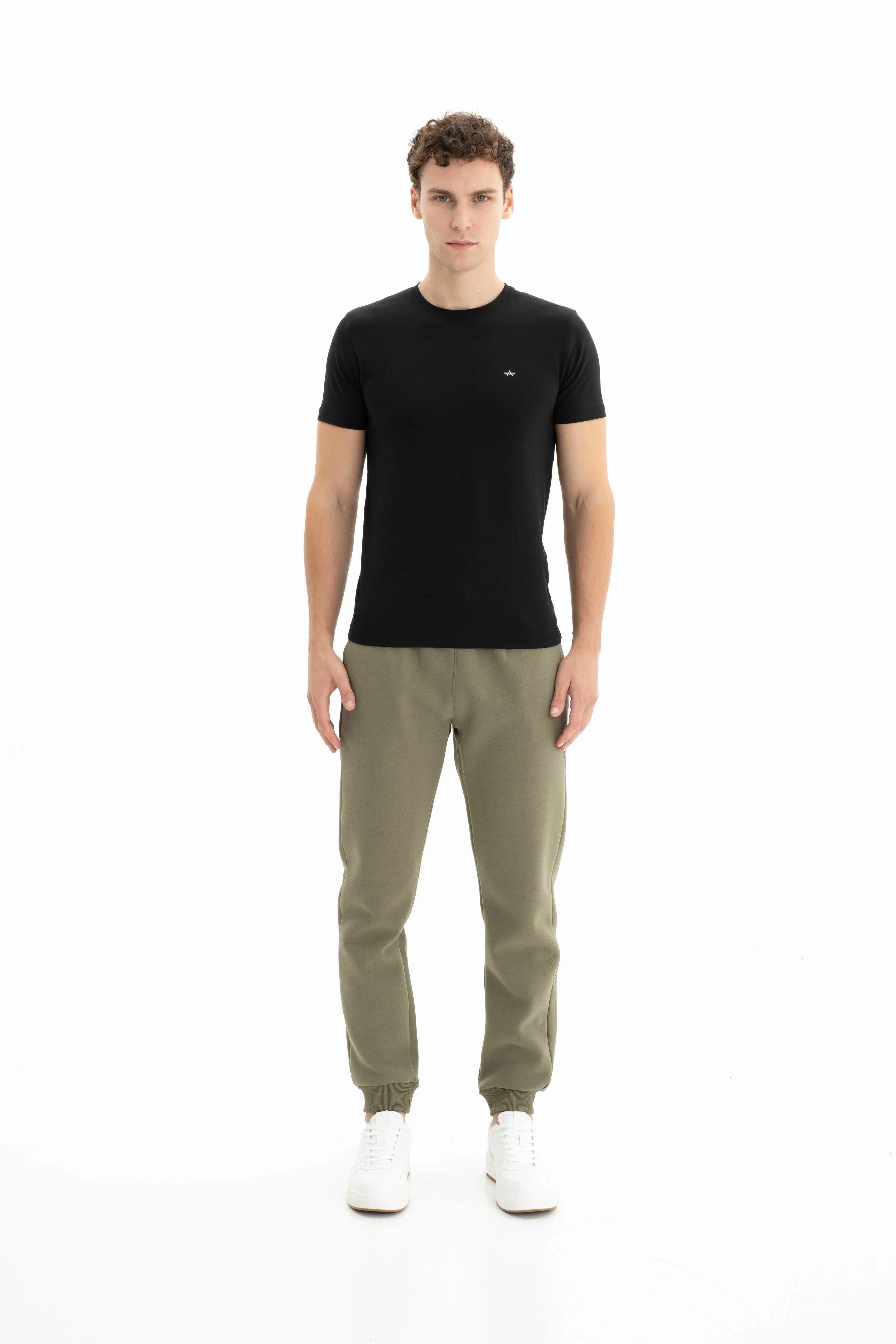 Ar-ma Erkek Eşofman Alti Baskisiz Basic Yandan Ve Arkadan Fermuarsiz Cepli Lastikli Dar Paça Örme Kumaş Regular Fit %70 Pamuk %30 Polyester 30/1 Şardonlu Üç İplik K26174680401 - Yeşil-Y3