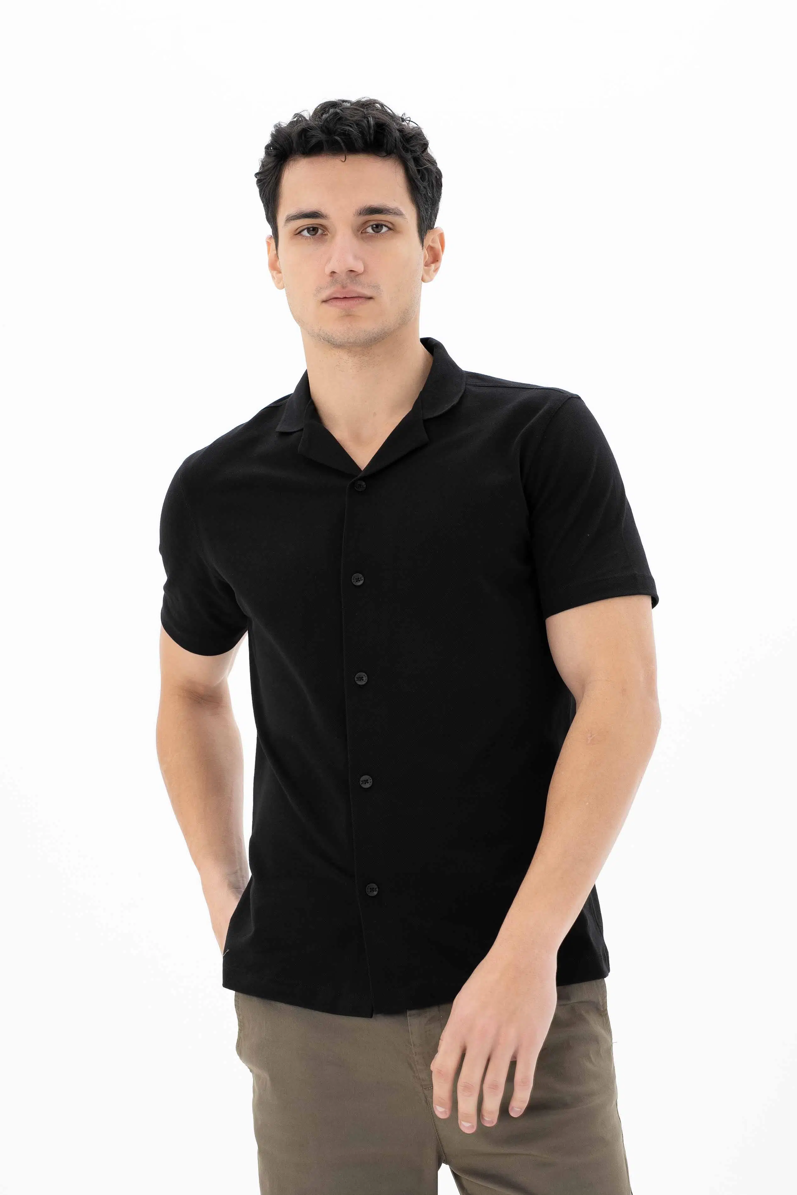 Ar-ma Erkek Gömlek Polo Yaka Kisa Kollu Düğme Kapamali Cepsiz Gömlek Örme Kumaş Büyük Beden %100 Pamuk 30/1 Çift Toplama Penye Pike Y25184866501 - Siyah-S1