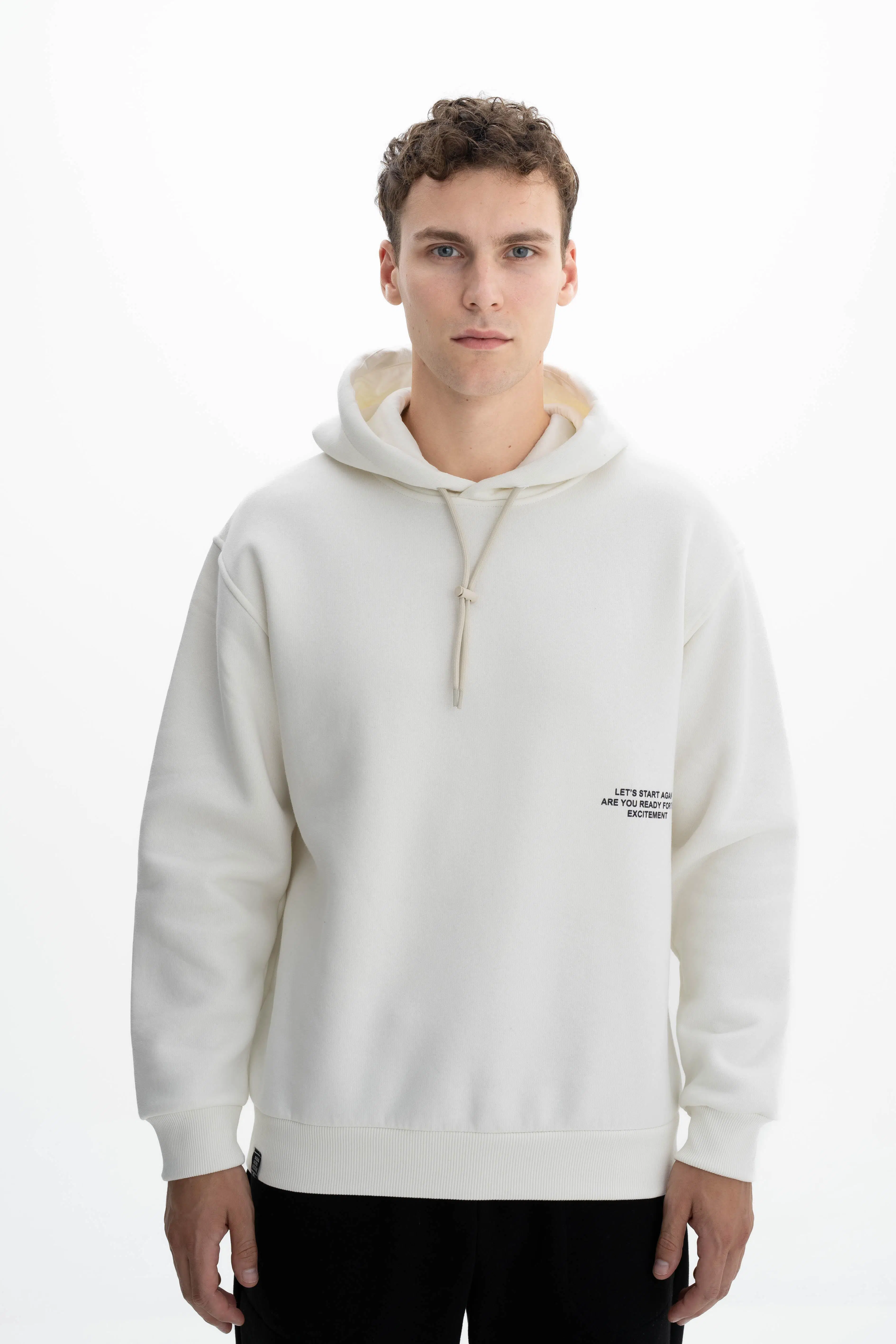 Ar-ma Erkek Kapşonlu Sweatshirt Basic Baskisiz Cepsiz Relax Fit Şardonlu Üç İplik K26254625201 - Ekru-E1
