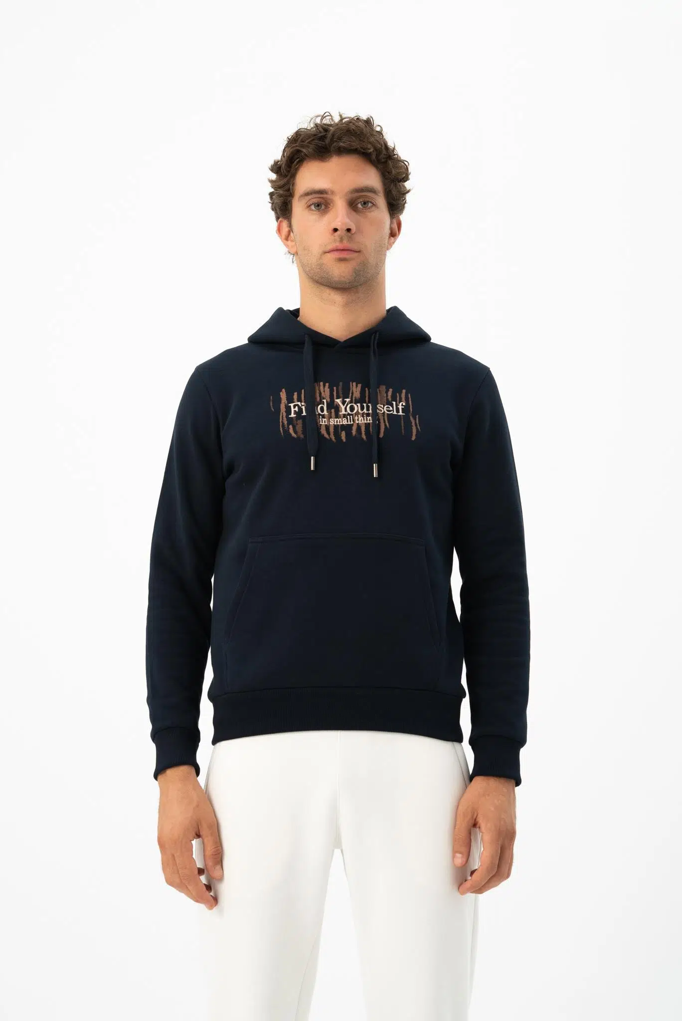 Ar-ma Erkek Kapşonlu Sweatshirt Yazi Baskili Kanguru Cepli Örme Kumaş Büyük Beden %70 Pamuk %30 Polyester 30/1 Şardonlu Üç İplik K24254884301 - Lacivert-L1