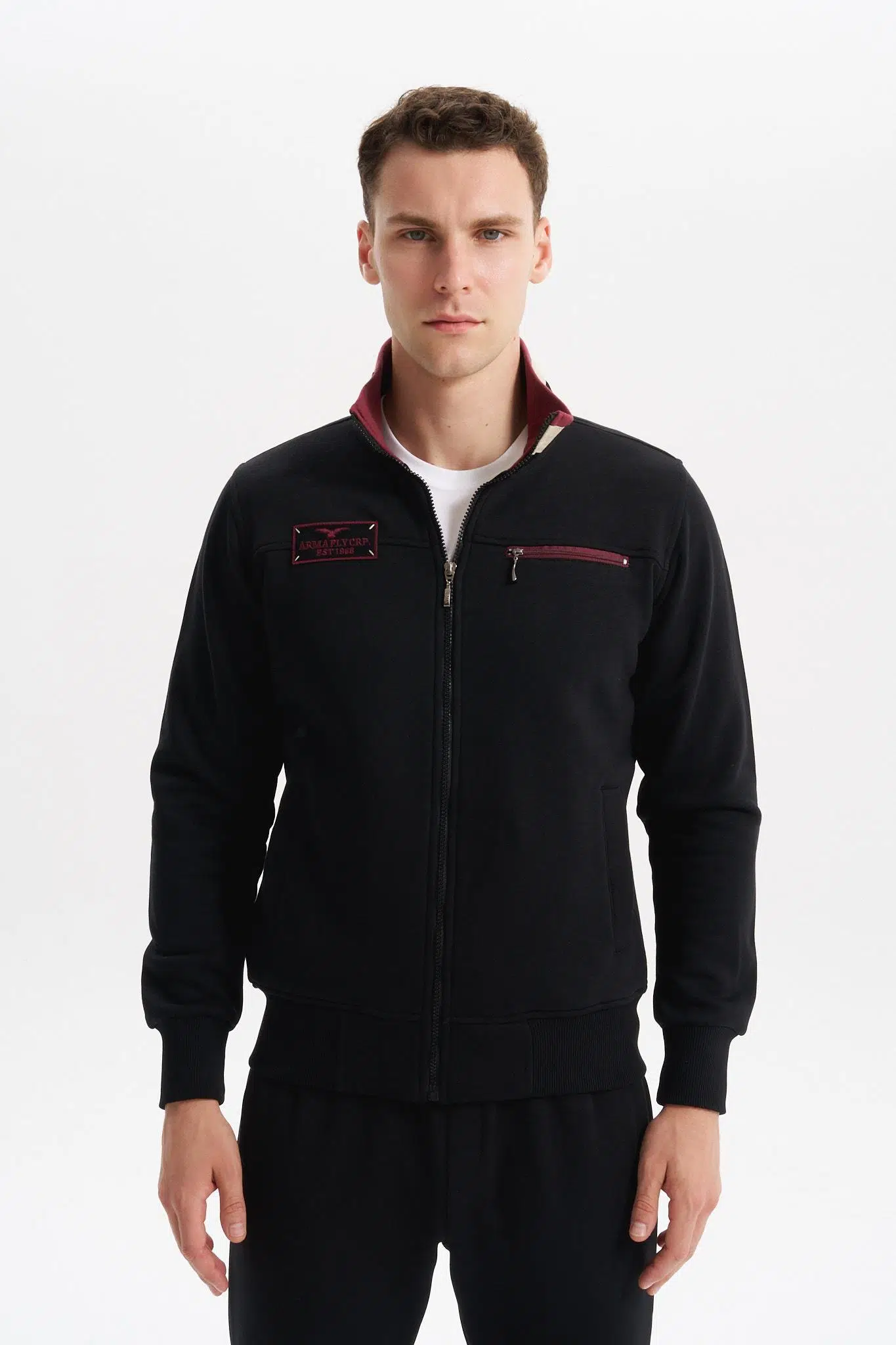 Ar-ma Erkek Mont Yazi Baskili Dik Yaka Yandan Fermuarsiz Cepli Sol Göğüs Fermuar Cepli Tam Fermuar Kapatmali Örme Kumaş Slim Fit %70 Pamuk %30 Polyester 30/1 Şardonlu Üç İplik K6MYO9715 - Siyah-S1