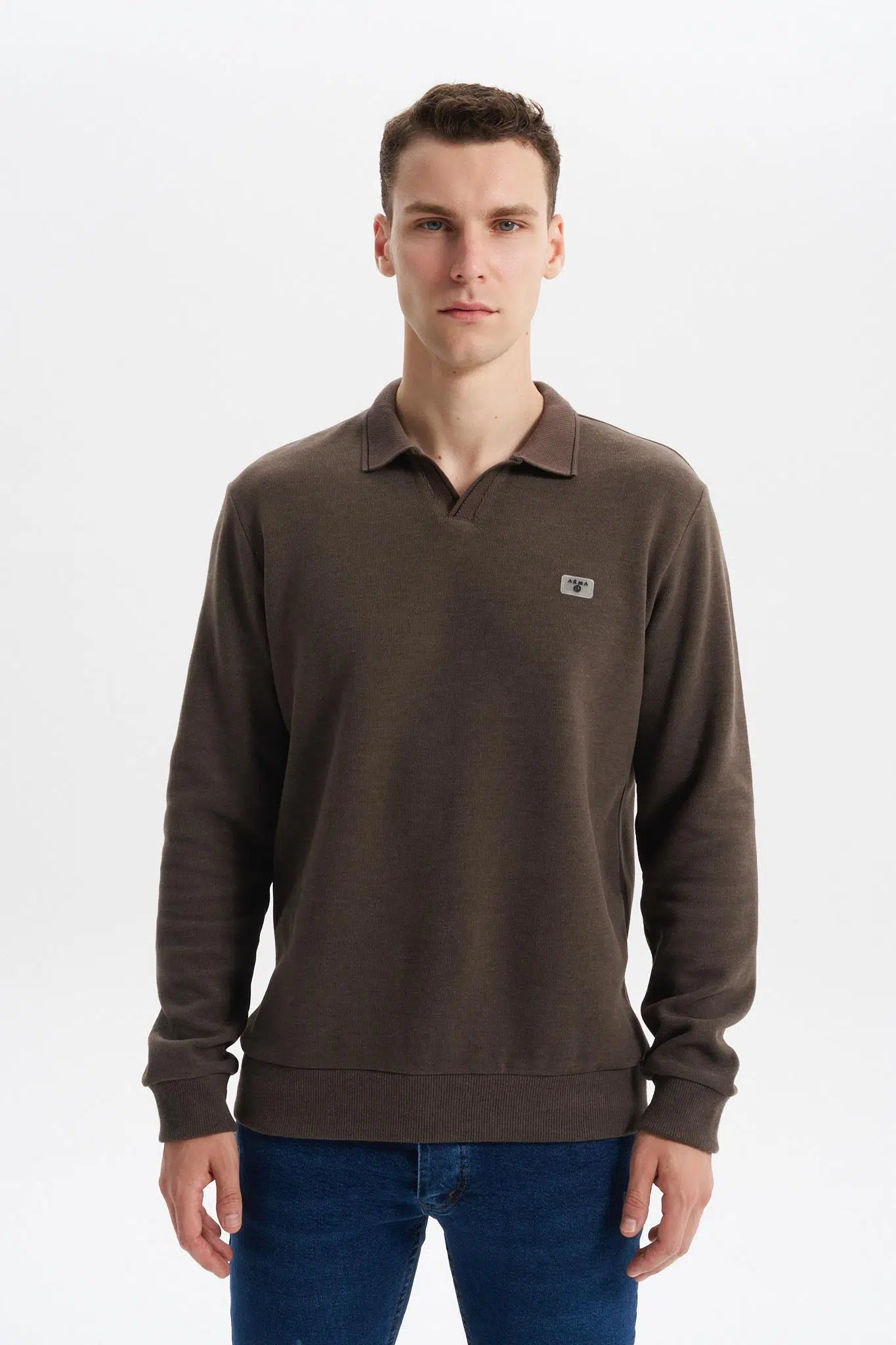 Ar-ma Erkek Polo Yaka Sweatshirt Basic Baskisiz Cepsiz Düğmesiz Örme Kumaş Regular Fit %65 Pamuk %35 Polyester 30/2 Karbon Firçali Selanik K30554698602 - Kahverengi-K1