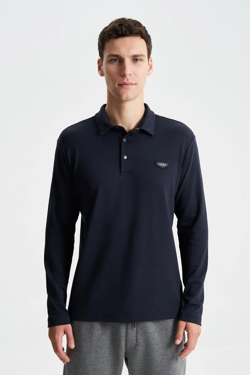 Ar-ma Erkek Polo Yaka Sweatshirt Basic Baskisiz Cepsiz Örme Kumaş Slim Fit %48 Pamuk %48 Modal %4 Elastan Çift Tarafli İnterlok K28564988101 - Lacivert-L1
