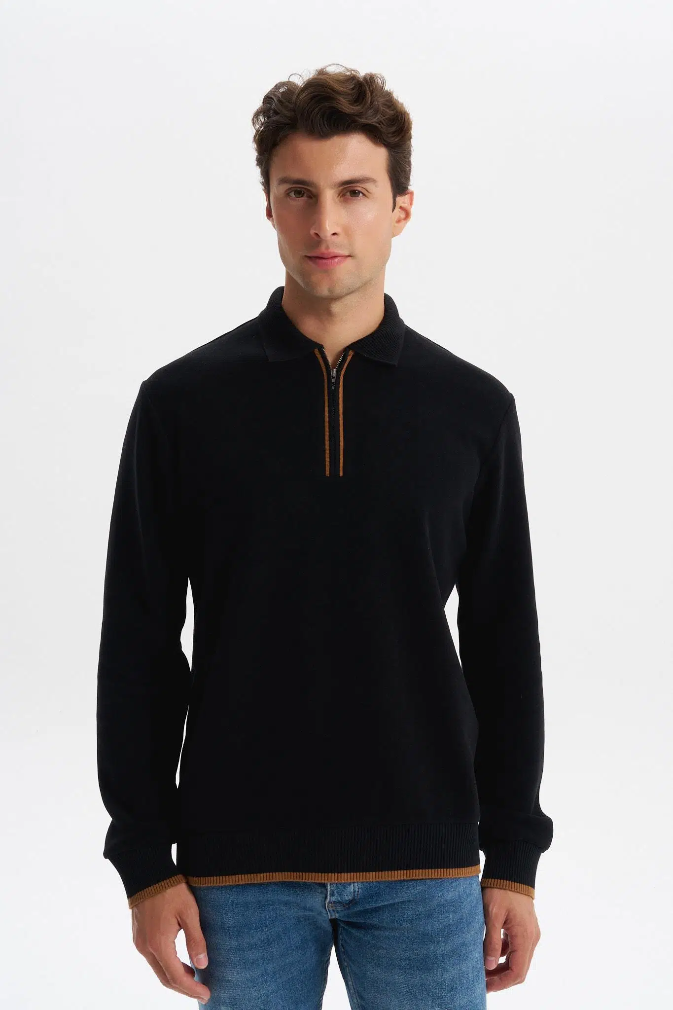 Ar-ma Erkek Polo Yaka Sweatshirt Baskisiz Basic Yaka Fermuarli Örme Kumaş Regular Fit %65 Pamuk %35 Polyester 30/2 Karbon Firçali Selanik K30554697902 - Siyah-S1