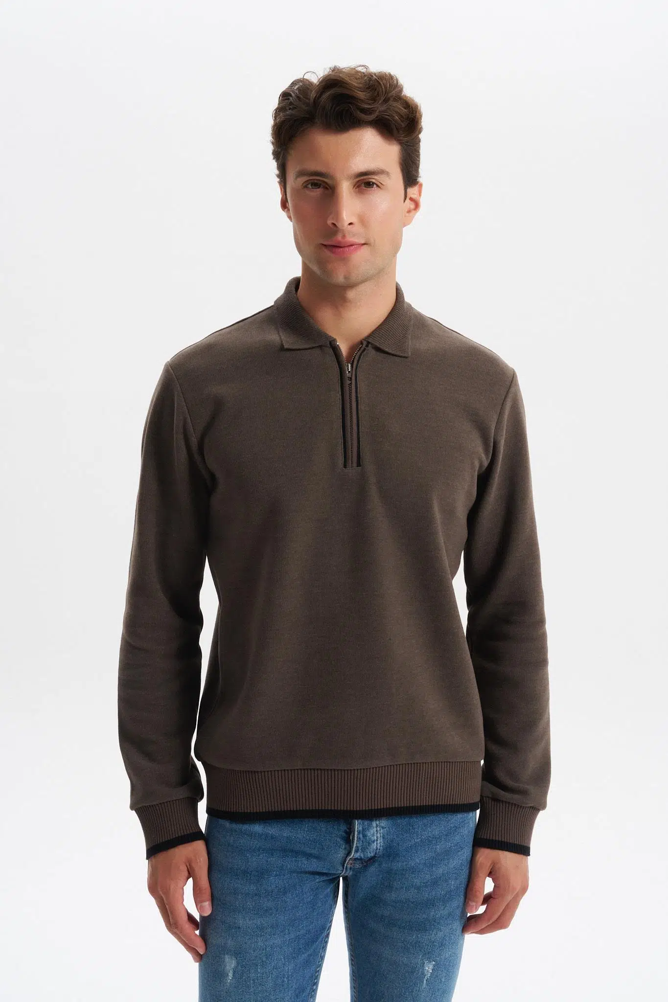Ar-ma Erkek Polo Yaka Sweatshirt Baskisiz Basic Yaka Fermuarli Örme Kumaş Regular Fit %65 Pamuk %35 Polyester 30/2 Karbon Firçali Selanik K30554697902 - Kahverengi-K1