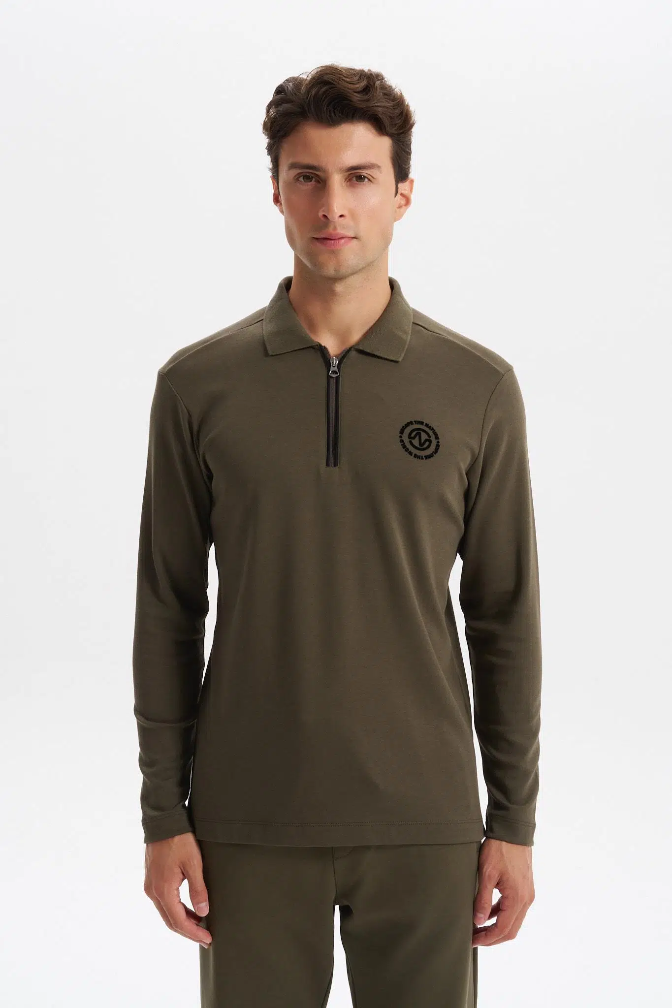Ar-ma Erkek Polo Yaka Sweatshirt Baskisiz Basic Yaka Fermuarli Örme Kumaş Slim Fit %46,5 Modal %46,5 Pamuk %7 Elastan Çift Tarafli İnterlok K30554989102 - Haki-H1