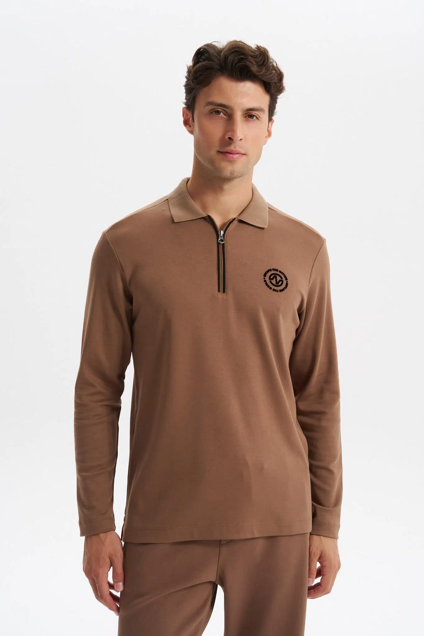 Ar-ma Erkek Polo Yaka Sweatshirt Baskisiz Basic Yaka Fermuarli Örme Kumaş Slim Fit %46,5 Modal %46,5 Pamuk %7 Elastan Çift Tarafli İnterlok K30554989102 - Kahverengi-K7