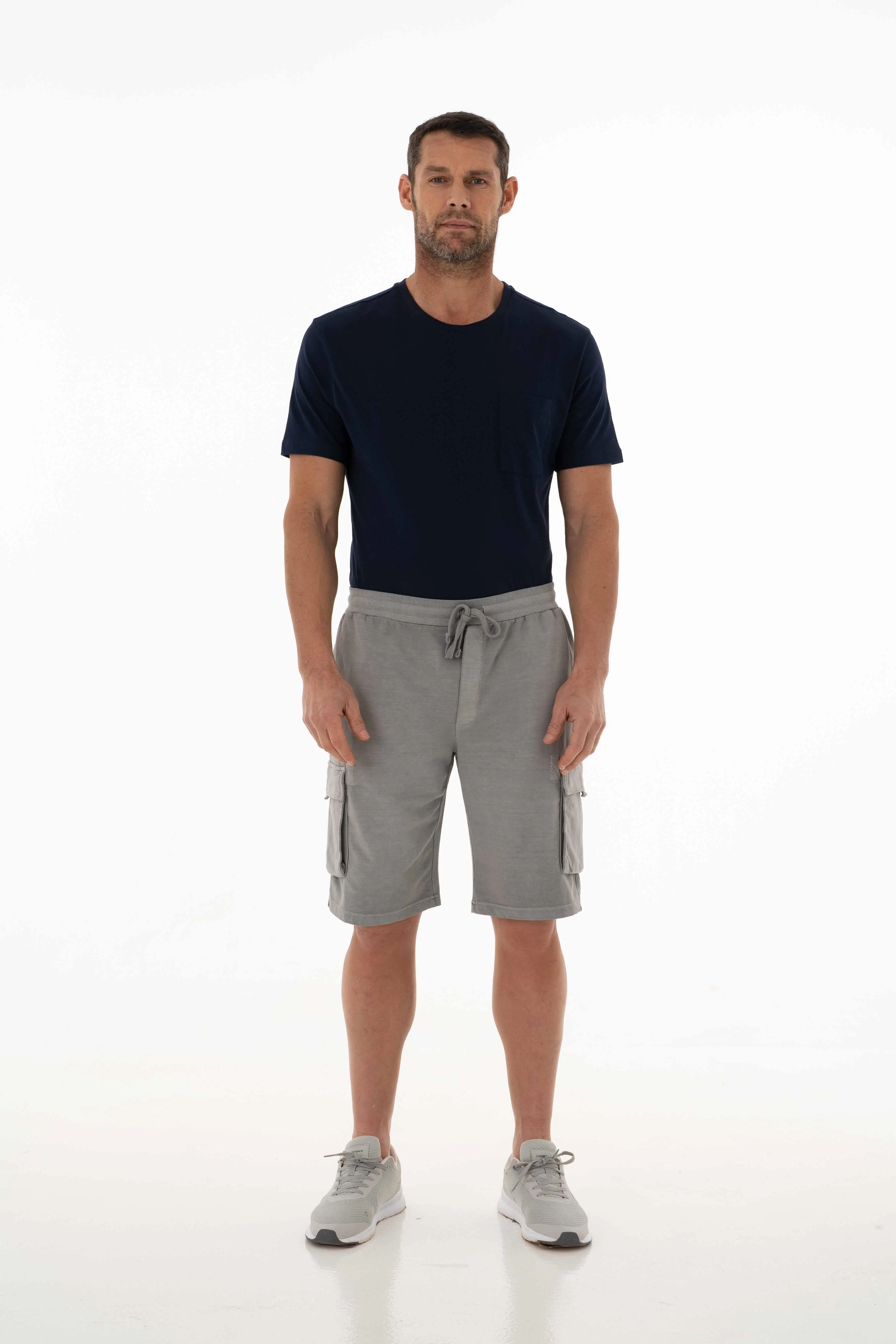 Ar-ma Erkek Şort Baskisiz Basic İp Kapatmali İki Yandan Kargo Cepli Arka Cepsiz Şort Örme Kumaş Regular Fit %95 Pamuk %5 Likra 30/2 Diagonal 2 İplik K21504278101 - Gri-G2
