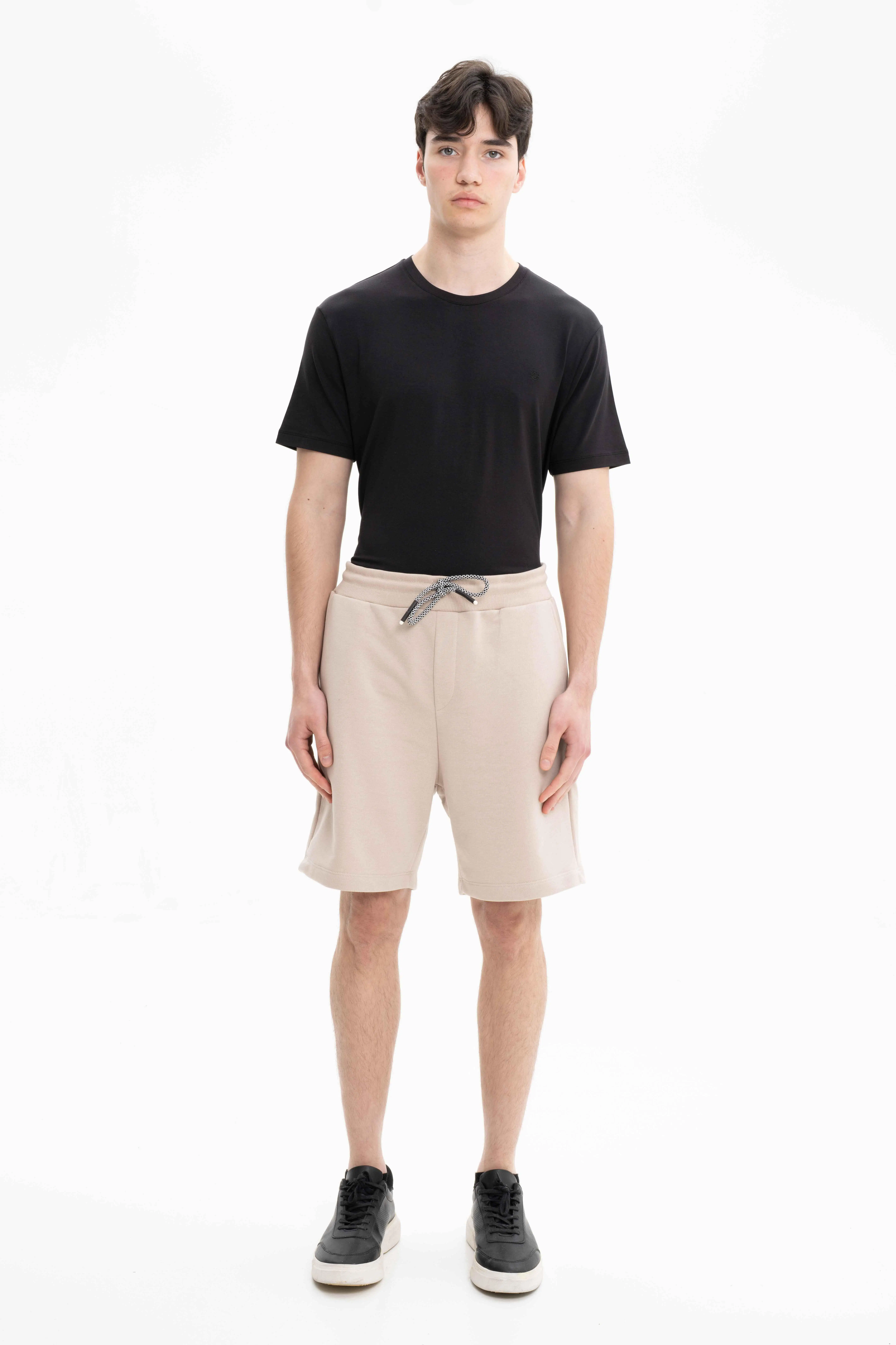 Ar-ma Erkek Şort Baskisiz Basic İp Kapatmali Ön Cepsiz Arka Tek Cepli Şort Örme Kumaş Regular Fit %75 Pamuk %25 Polyester 30/1 3 İplik Şardonsuz K26504278801 - Bej-B2
