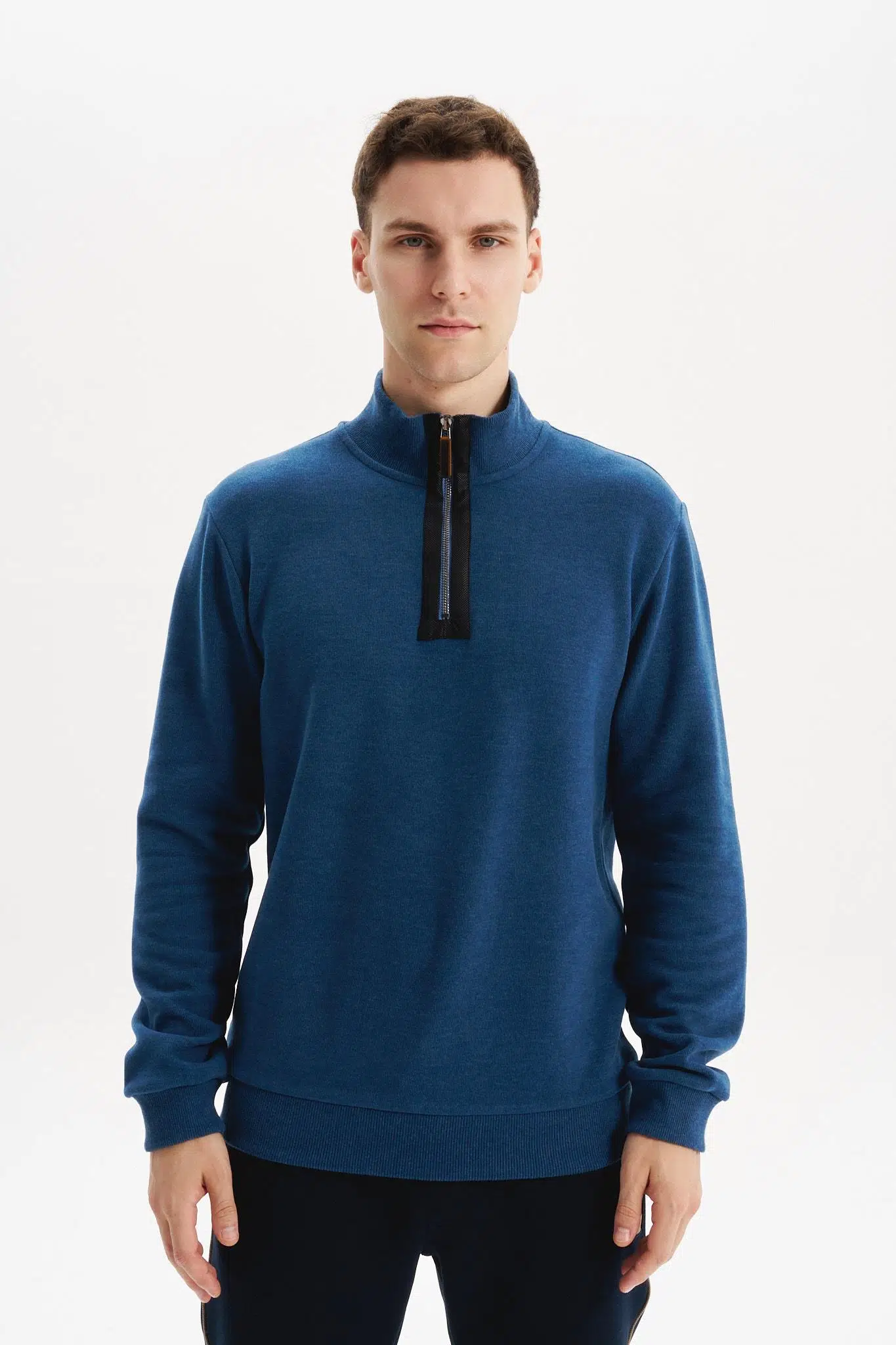 Ar-ma Erkek Yarim Fermuar Sweatshirt Basic Baskisiz Cepsiz Örme Kumaş Regular Fit %65 Pamuk %35 Polyester 30/2 Karbon Firçali Selanik K30554698102 - Mavi-M2