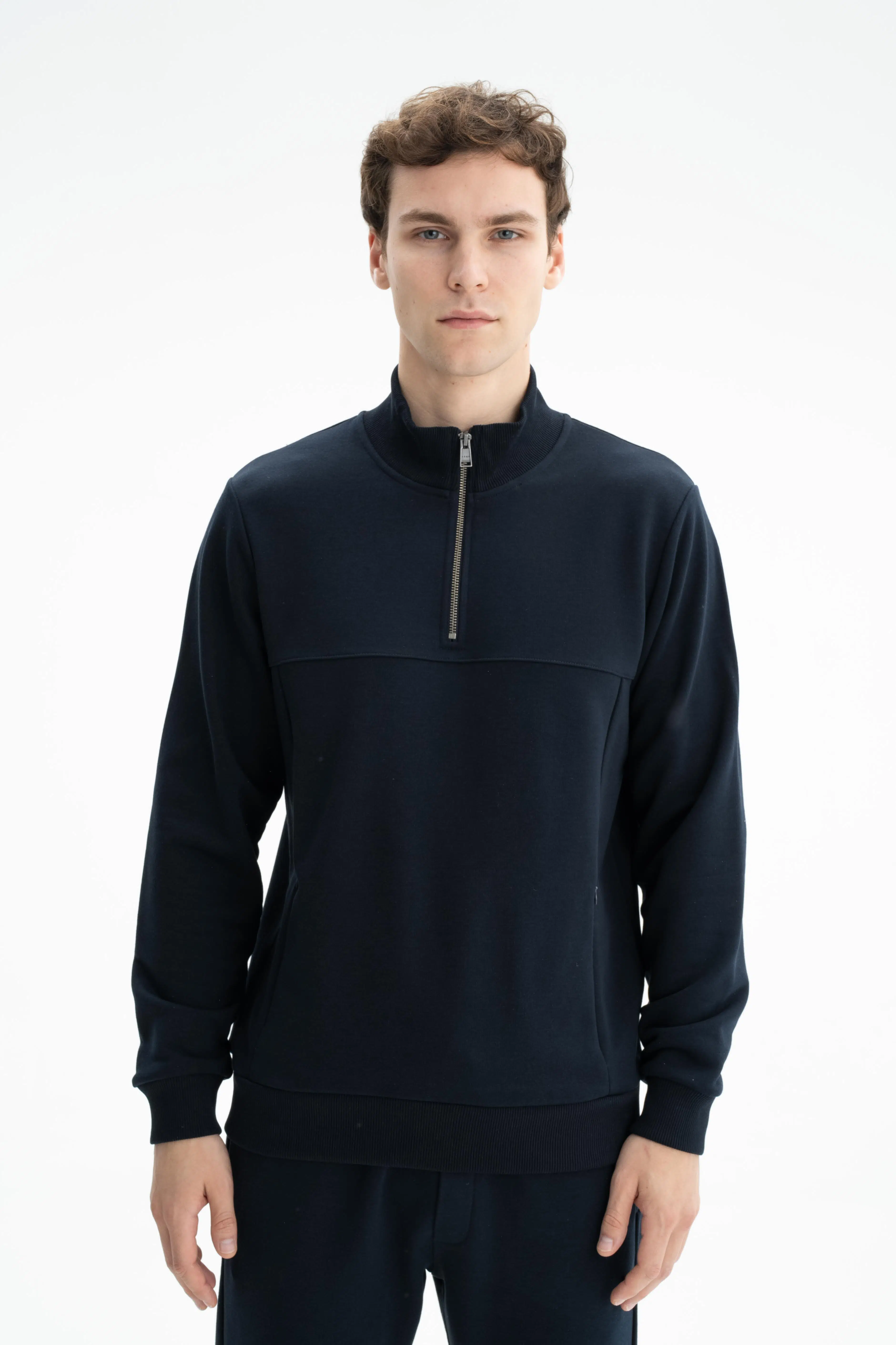 Ar-ma Erkek Yarim Fermuar Sweatshirt Basic Baskisiz Yandan Fermuar Cepli Örme Kumaş Regular Fit %75 Pamuk %25 Polyester 30/1 3 İplik Şardonsuz K26404626301 - Lacivert-L1