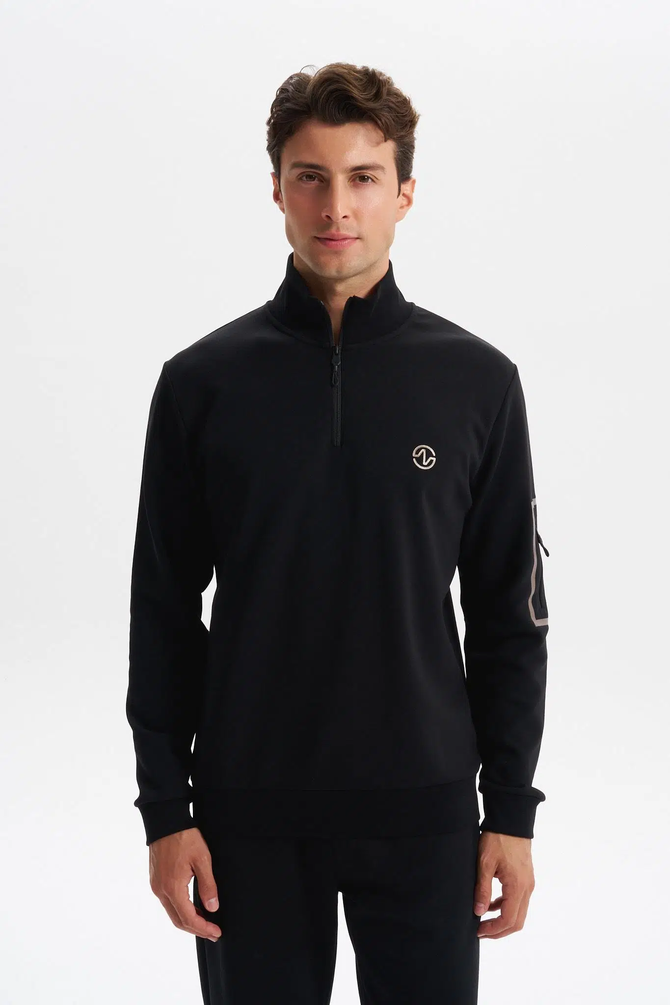 Ar-ma Erkek Yarim Fermuar Sweatshirt Baskisiz Basic Sol Kol Fermuar Cepli Örme Kumaş Slim Fit %80 Pamuk %14 Polyester %6 Elastan Scuba İnterlok K30404685702 - Siyah-S1