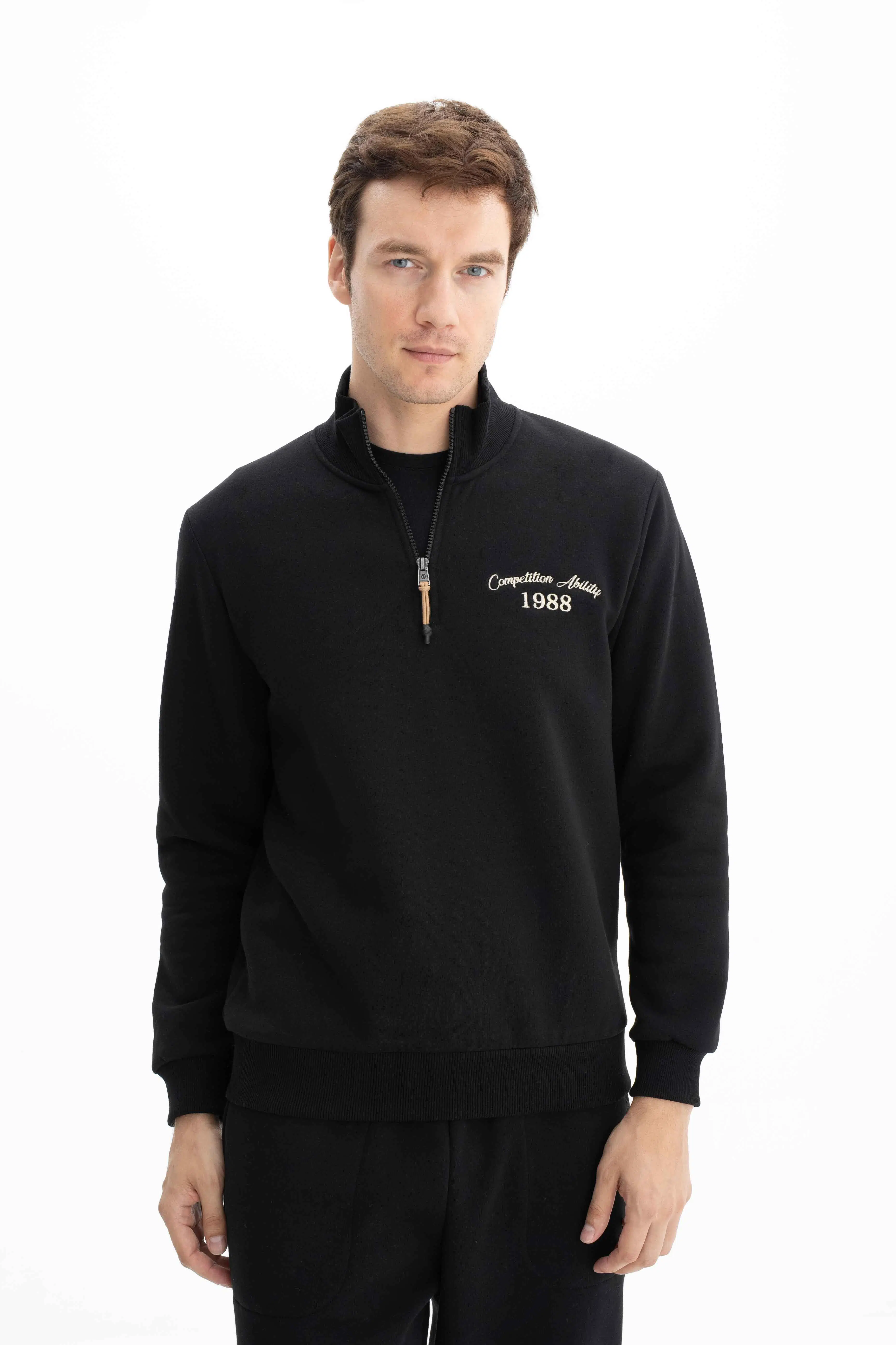 Ar-ma Erkek Yarim Fermuar Sweatshirt Yazi Baskili Cepsiz Örme Kumaş Büyük Beden %70 Pamuk %30 Polyester 30/1 Şardonlu Üç İplik K26544801201 - Siyah-S1